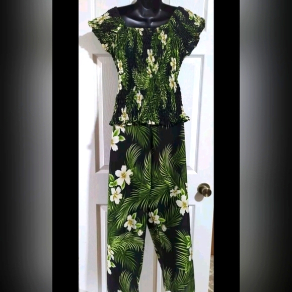 CRUISEWEAR Barefoot Attiture top  S/M & Pants Medium Wrinkle Free NWOT - Picture 9 of 16